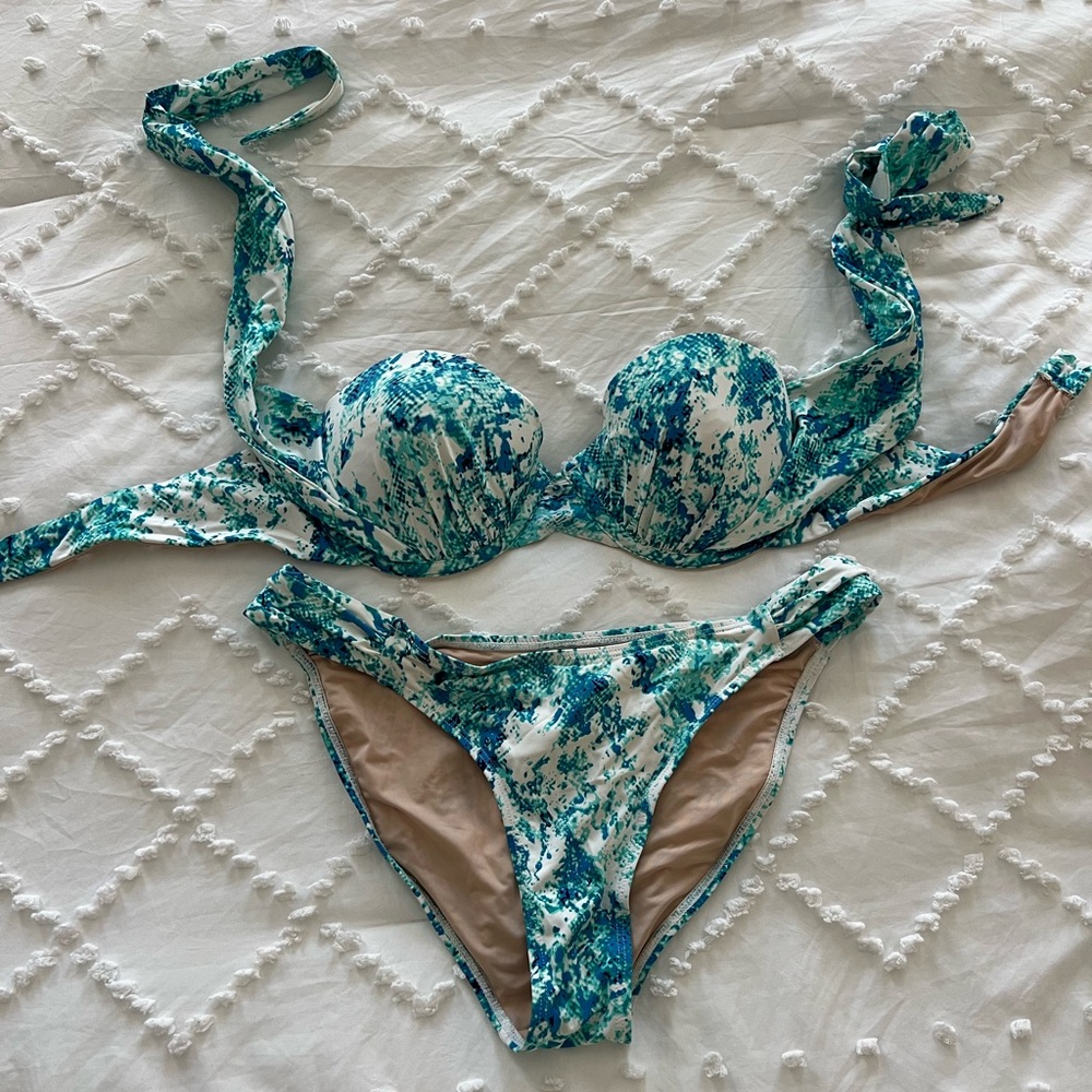 Tart Bikini